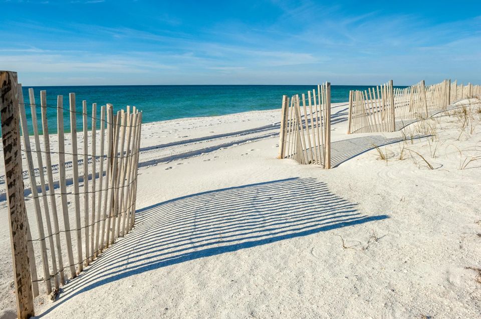 affordable-beach-vacation-spots-grid-YtB5aREAAJU3wFUc.jpeg