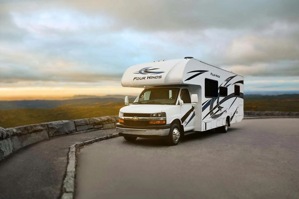 class-b-vs-class-c-rvs-grid-YgWCXhIAAC4AO-EG.jpg