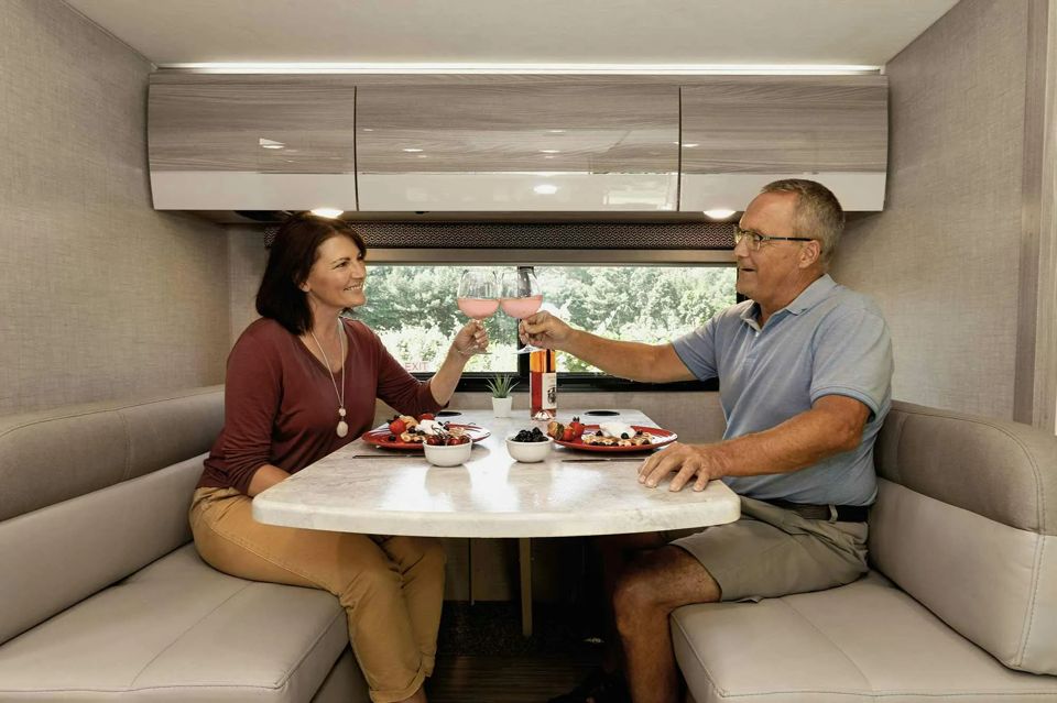 valentines-day-in-an-rv-grid-Yfwv_BIAAMU7lepi.jpg