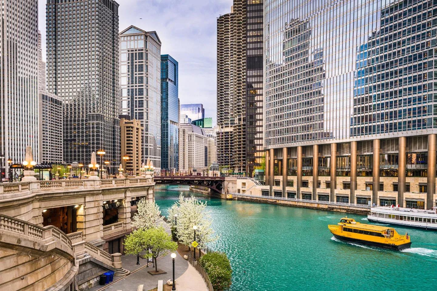 Blog Budget-Friendly Summer Vacation Destinations Chicago