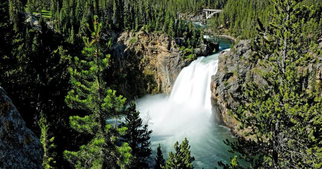 Upper Falls of the Yellowstone River in Wyoming blog photo