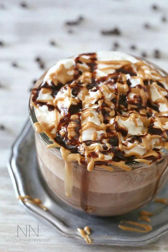 unique-hot-chocolate-recipes-grid-Y5PDaRAAACAAu-Qh.jpg