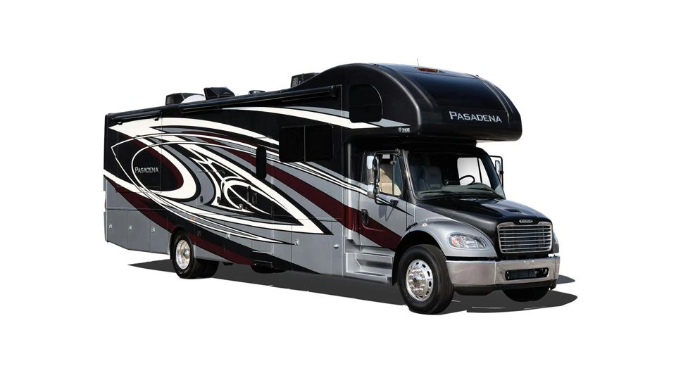 rv-owner-christmas-gifts-grid-YjoWiBIAACgAcZXJ.jpg