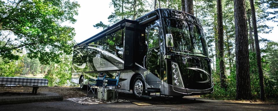 6-tips-for-winter-rving-grid-Yf1IgRIAANFXmvoQ.jpg